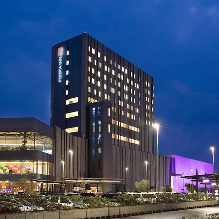 Fiesta Inn Parque Puebla Exterior photo